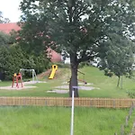 Haus-dorfidyll *