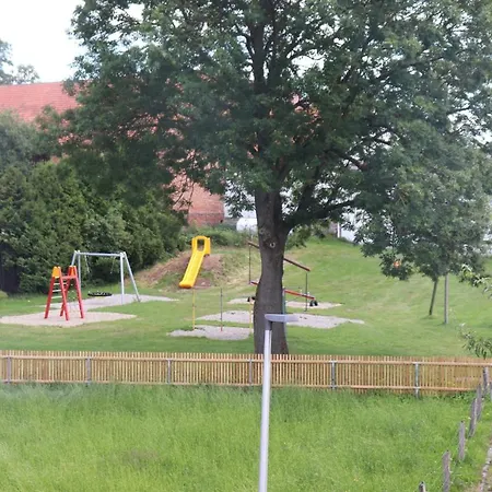 Haus-dorfidyll *