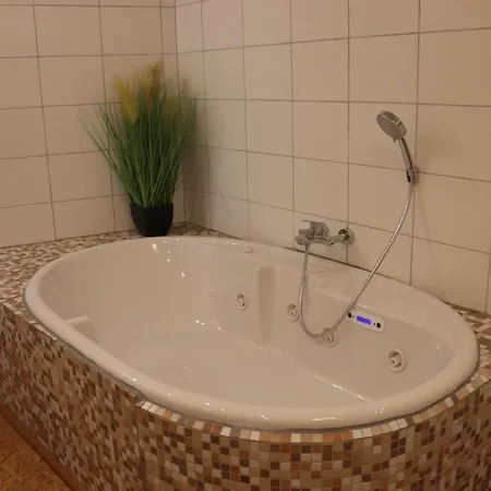 Haus-dorfidyll Vakantiehuis Spangenberg