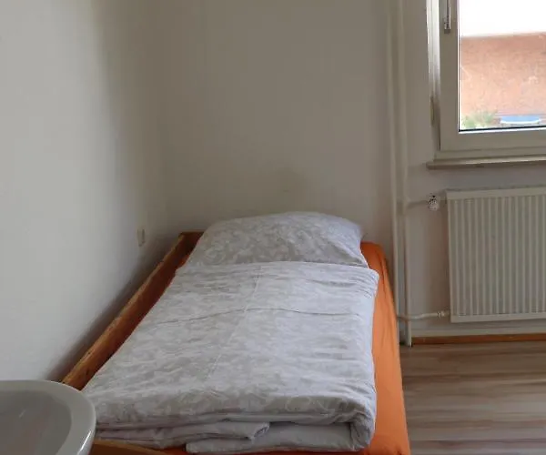 Haus-dorfidyll Semesterbostad